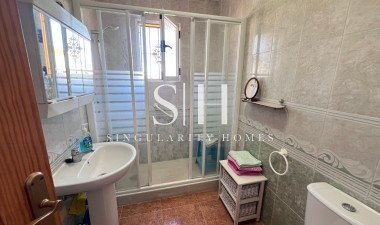 Återförsäljning - Villa - Vista Bella Golf Resort - Inland