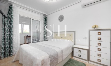 Herverkoop - Huis - Torrevieja - aguas nuevas