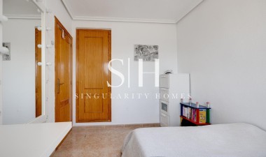 Herverkoop - Huis - Torrevieja - aguas nuevas