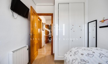 Herverkoop - Huis - Torrevieja - aguas nuevas