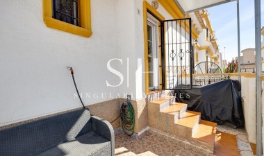 Herverkoop - Huis - Torrevieja - aguas nuevas