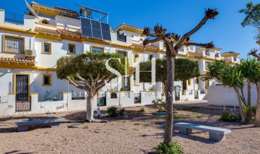 Herverkoop - Huis - Torrevieja - aguas nuevas