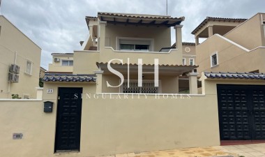 Reventa - Casa - San Miguel de Salinas - Las Filipinas