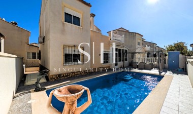 Odsprzedaż - Villa - San Miguel de Salinas