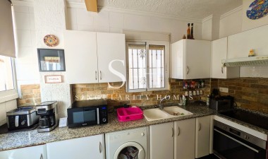 Odsprzedaż - Villa - San Miguel de Salinas