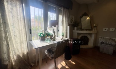 Перепродажа - Villa - Torrevieja - Aguas Nuevas