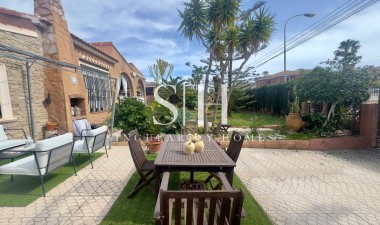 Перепродажа - Villa - Torrevieja - Aguas Nuevas