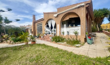 Перепродажа - Villa - Torrevieja - Aguas Nuevas