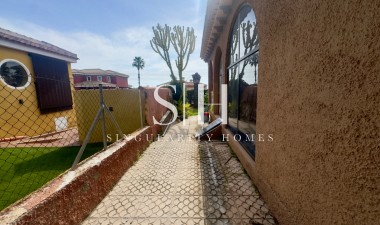Перепродажа - Villa - Torrevieja - Aguas Nuevas