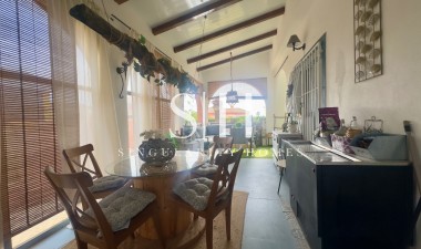 Перепродажа - Villa - Torrevieja - Aguas Nuevas