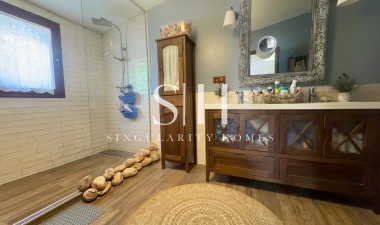 Перепродажа - Villa - Torrevieja - Aguas Nuevas