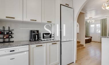 Resale - House - Torrevieja - Costa Blanca