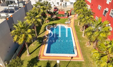 Resale - Bungalow - Torrevieja - Costa Blanca