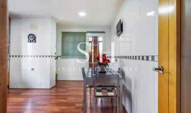 Resale - Villa - Torrevieja - aguas nuevas