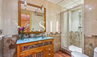 Resale - Villa - Torrevieja - aguas nuevas