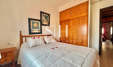 Resale - Villa - Torrevieja - Los Balcones - Los Altos del Edén