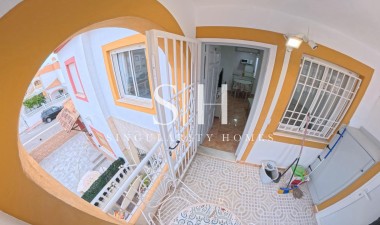 Odsprzedaż - Bungalow - Torrevieja - El Limonar