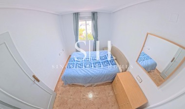 Odsprzedaż - Bungalow - Torrevieja - El Limonar