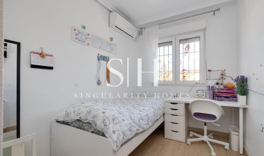 Resale - House - Torrevieja - aguas nuevas