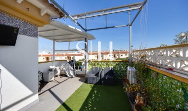 Resale - House - Torrevieja - aguas nuevas