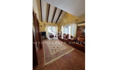 Перепродажа - Villa - Orihuela Costa - Costa Blanca