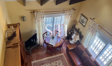 Перепродажа - Villa - Orihuela Costa - Costa Blanca