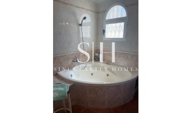 Перепродажа - Villa - Orihuela Costa - Costa Blanca