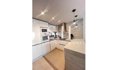 Resale - Apartment / flat - Guardamar del Segura - EL RASO