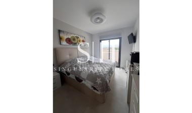 Resale - Apartment / flat - Guardamar del Segura - EL RASO
