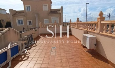 Resale - Villa - Guardamar del Segura - Urbanizaciones