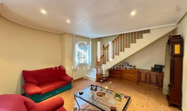 Resale - Villa - Torrevieja - Costa Blanca