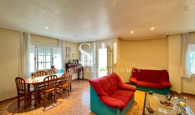 Resale - Villa - Torrevieja - Costa Blanca