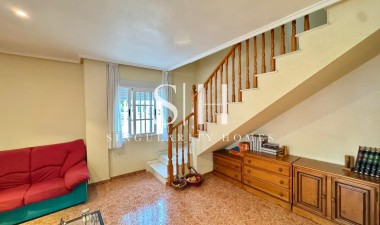 Resale - Villa - Torrevieja - Costa Blanca