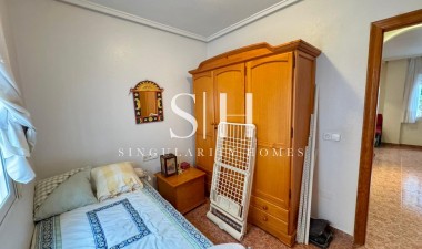 Resale - Villa - Torrevieja - Costa Blanca