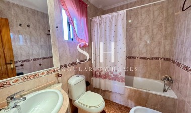 Resale - Villa - Torrevieja - Costa Blanca