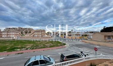 Resale - Villa - Torrevieja - Costa Blanca
