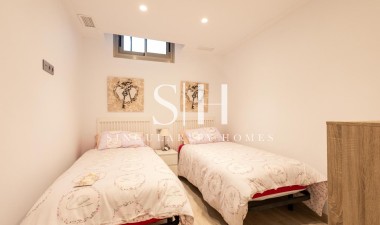 Odsprzedaż - Villa - Orihuela Costa - Costa Blanca