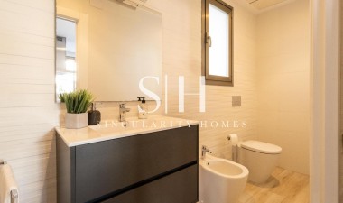 Odsprzedaż - Villa - Orihuela Costa - Costa Blanca