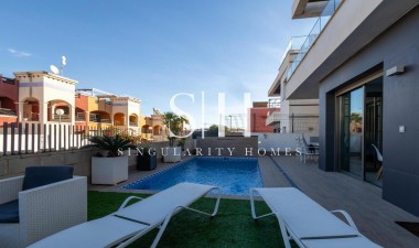 Odsprzedaż - Villa - Orihuela Costa - Costa Blanca