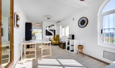 Resale - Villa - San Fulgencio - La Marina