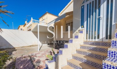 Resale - Villa - San Fulgencio - La Marina