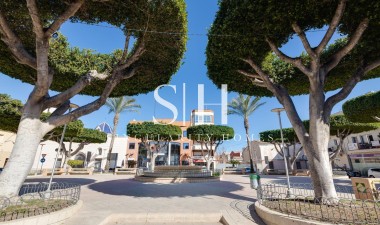 Resale - Villa - San Fulgencio - La Marina
