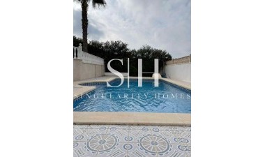 Återförsäljning - Villa - Rojales - La Marquesa