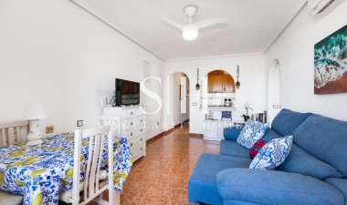 Resale - Apartment / flat - Torrevieja - Centro