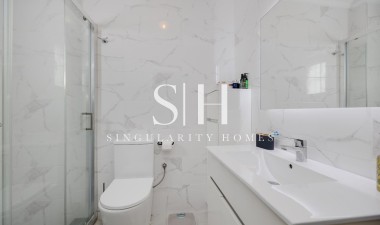 Resale - Apartment / flat - Torrevieja - Centro