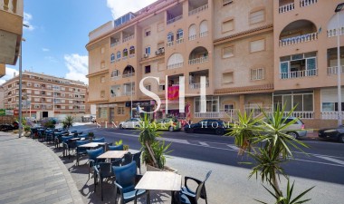 Resale - Apartment / flat - Torrevieja - Centro