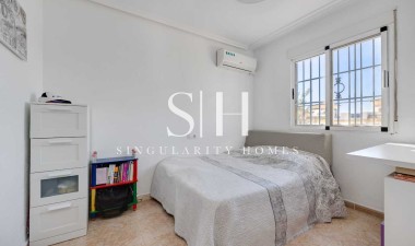 Resale - House - Torrevieja - Costa Blanca