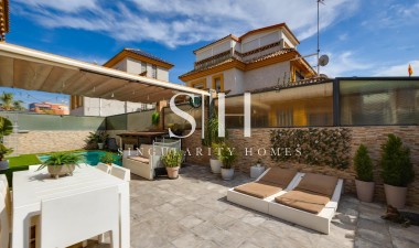 Resale - Villa - Los Montesinos - La Herrada