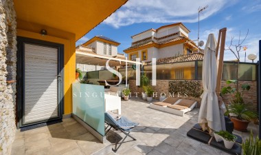 Resale - Villa - Los Montesinos - La Herrada