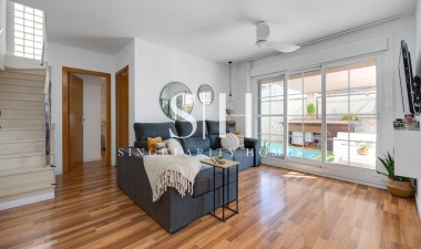 Resale - Villa - Los Montesinos - La Herrada